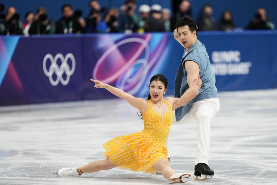 [图]冬奥会花滑团体赛：王诗玥/柳鑫宇获得64.92分