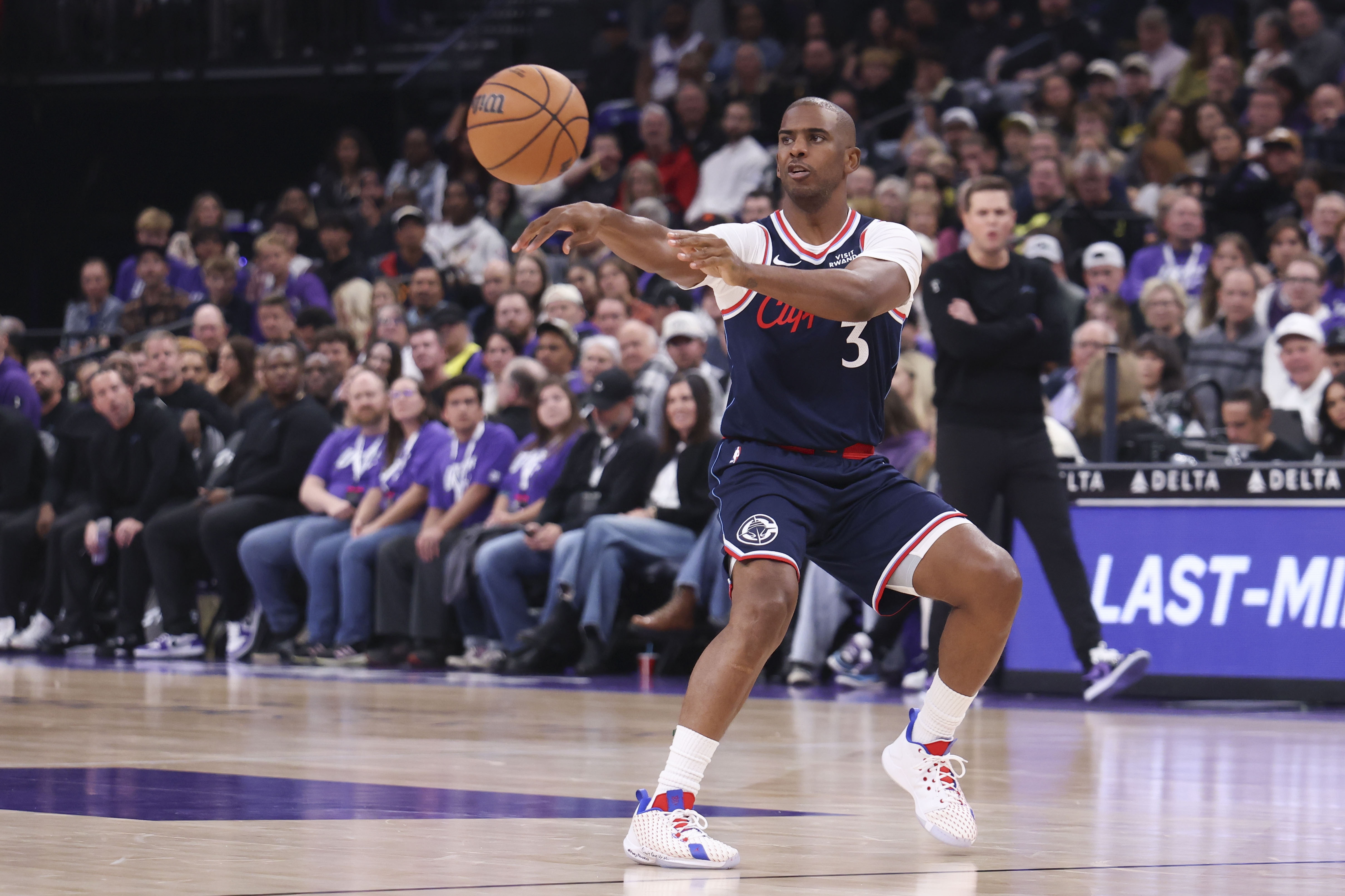 hth官方网站-保罗还没找到工作？苏群：这个时候还看不清谁要夺冠