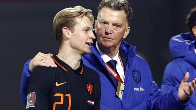 hth直播运营公司-范加尔：没感到冷却很恼火 首秀边锋举动不可思议